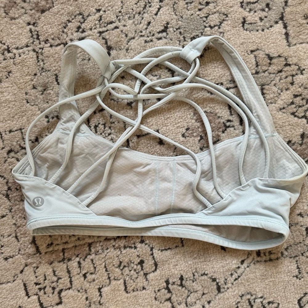 Free to be bra size 8!